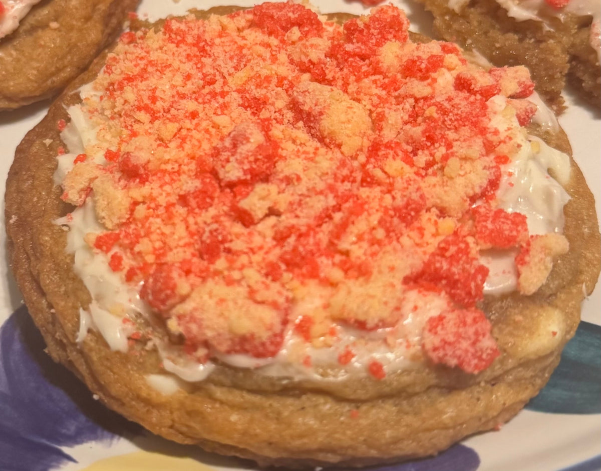 Strawberry Crunch Cookie